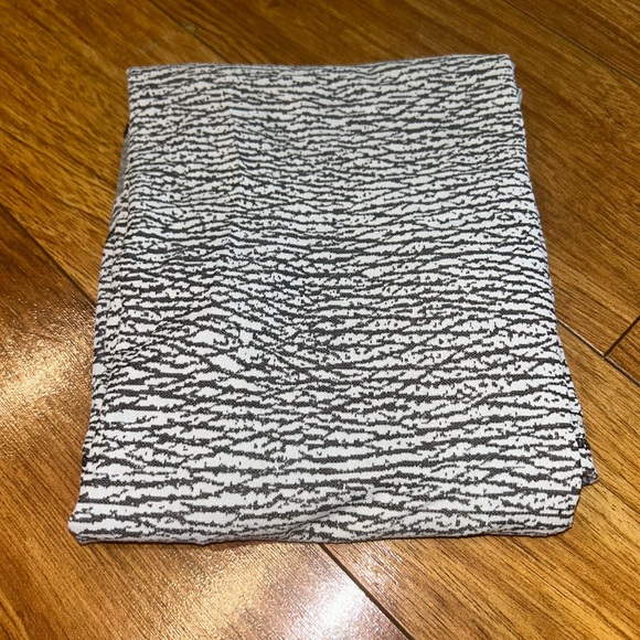 Lululemon Tanktop - Picture 4 of 5